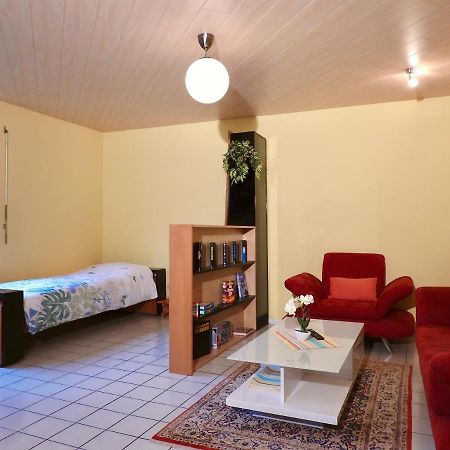 Ferienwohnung Gartenblick Remchingen Ngoại thất bức ảnh