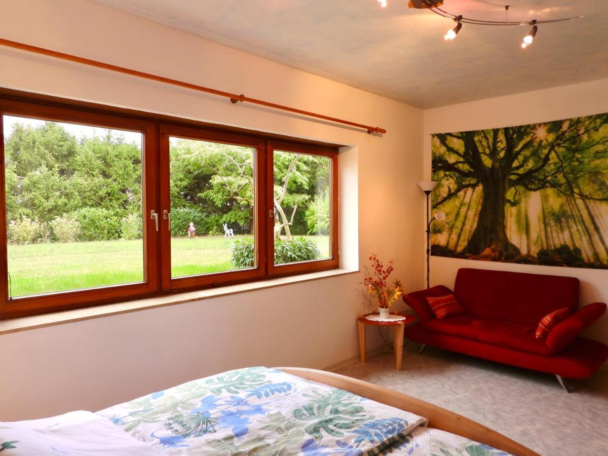Ferienwohnung Gartenblick Remchingen Ngoại thất bức ảnh
