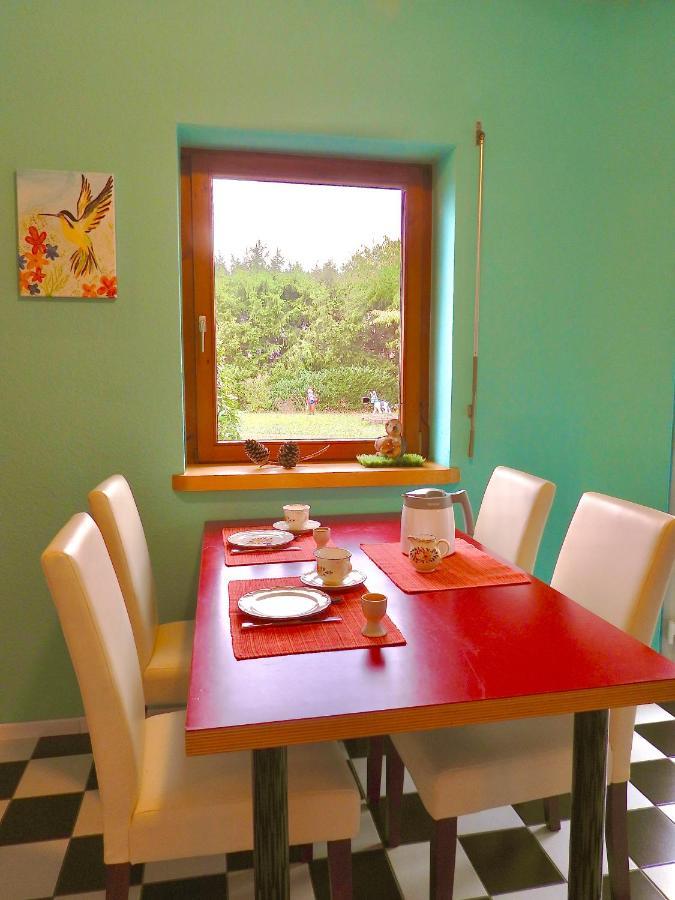 Ferienwohnung Gartenblick Remchingen Ngoại thất bức ảnh